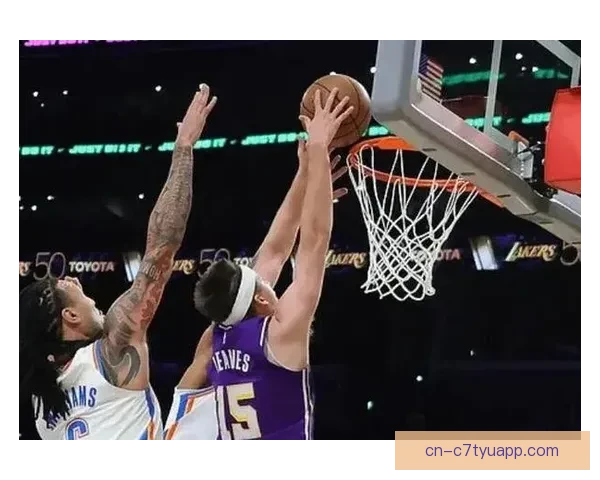 输雷霆成败笔里弗斯难当艾顿送分