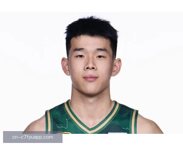 林葳5分带队取胜控球稳防守进步 林葳5分带队取胜控球稳防守进步